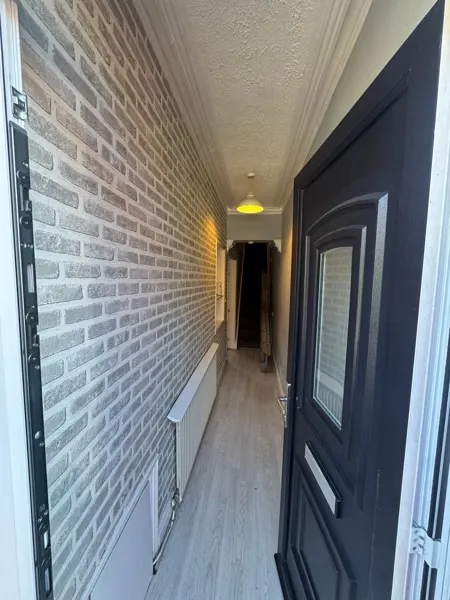 Hallway before the strip-out